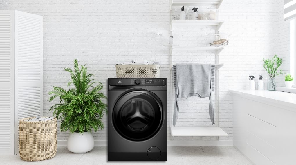 Máy Giặt Electrolux UltimateCare 700 Inverter 11 Kg EWF1143R7SC 